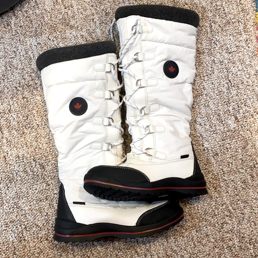 Storm, by cougar snow boots. Like new.